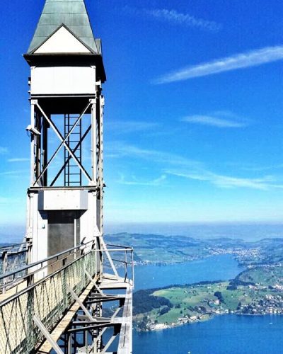 elevador outdoor nos alpes