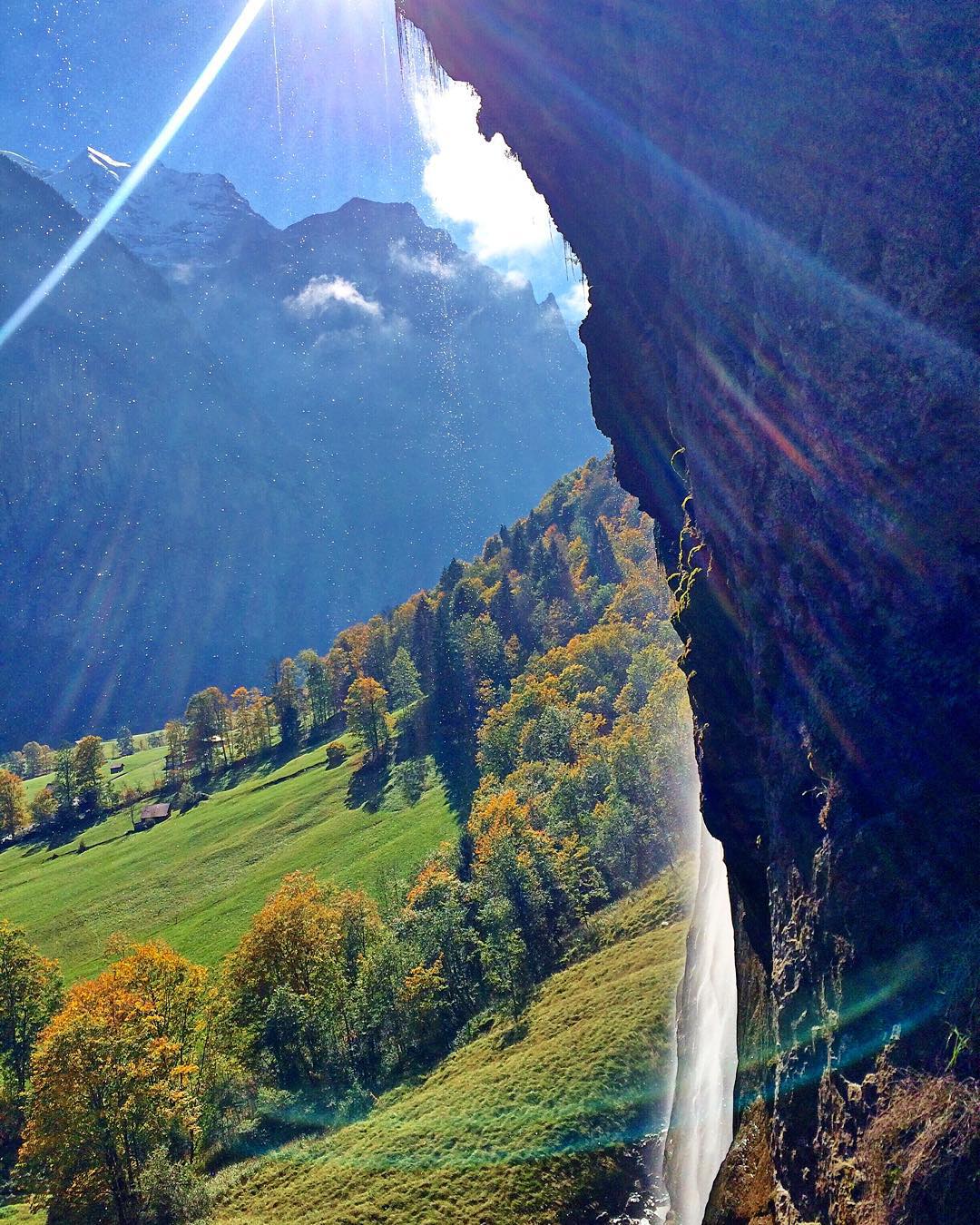 cachoeira em lauterbrunnen